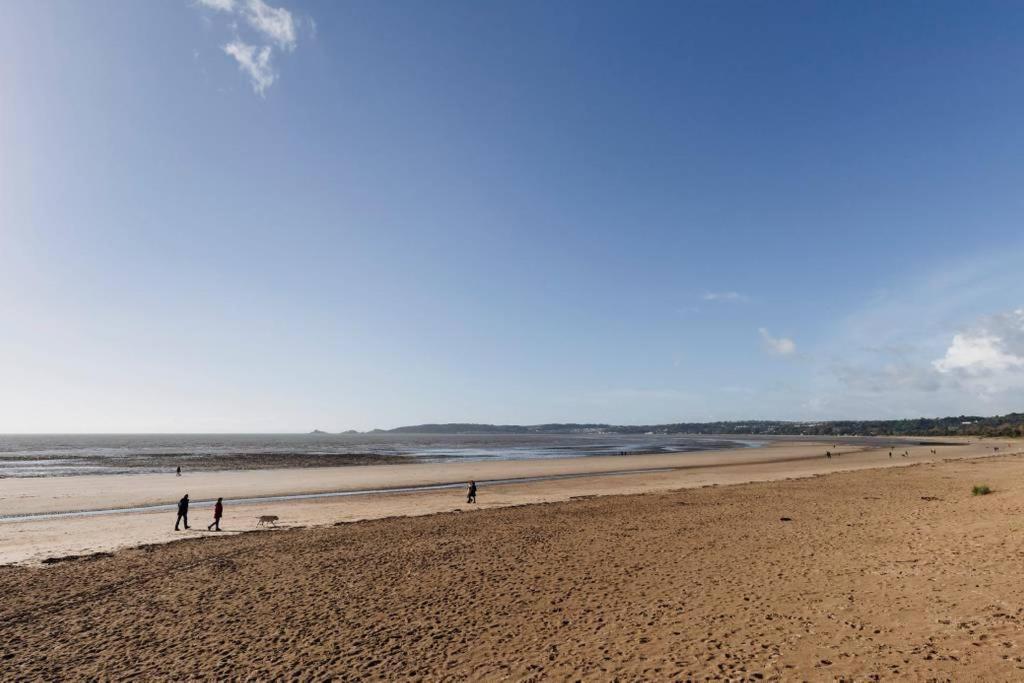 Beach On The Doorstep Meridian Tower Marina Swansea Apartment Exterior photo