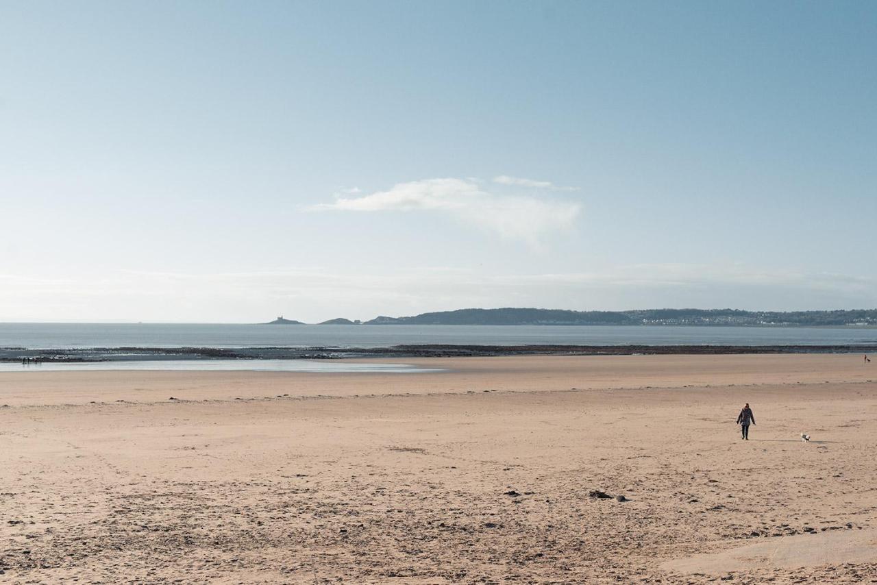 Beach On The Doorstep Meridian Tower Marina Swansea Apartment Exterior photo